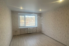 Продам комнату в общежитии ул. Боровая 100