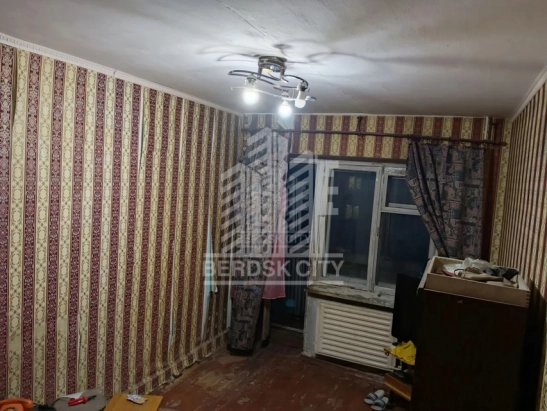 Продам 1-ю квартиру ул. Островского д. 174